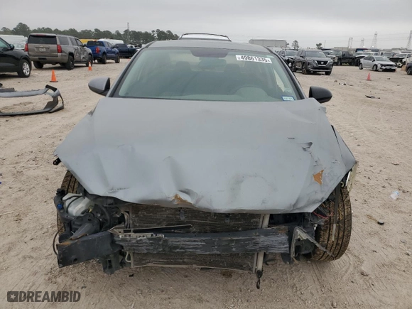 2017 Hyundai Elantra SE with VIN KMHD84LF9HU196778, listed as a Copart auction lot 49861335 with 130,011 mi miles and Salvage Title. Bid and sale history available at carsss.com. Image 5.