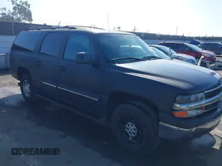 2002 Chevrolet Suburban LS with VIN 3GNEC16T72G305456, listed as a IAAI auction lot 41668190 with 1 mi miles. Bid and sale history available at carsss.com. Image 1.