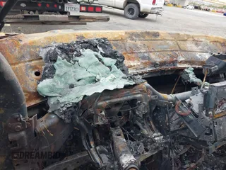 2018 Ford Explorer XLT с VIN 1FM5K7D89JGB31621, выставлен на аукционе IAAI как лот 42194717 с пробегом Не указан миль и . История ставок и продаж доступна на DreamBid. Изображение 14.