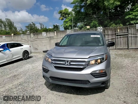 2016 Honda Pilot LX with VIN 5FNYF5H16GB050604, listed as a Copart auction lot 51581805 with 110,940 mi miles and Non Repairable. Bid and sale history available at DreamBid. Image 11.