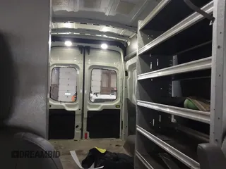 2017 Ford Transit с VIN 1FTBW2XM1HKA78346, выставлен на аукционе IAAI как лот 42252707 с пробегом 149 491 миль миль и . История ставок и продаж доступна на DreamBid. Изображение 8.