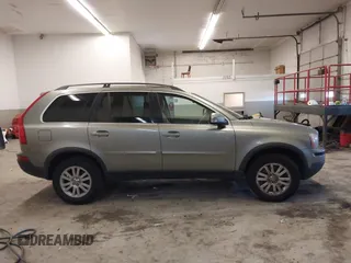 2008 Volvo XC90 I6 with VIN YV4CM982681440304, listed as a IAAI auction lot 41815063 with 206,926 mi miles. Bid and sale history available at carsss.com. Image 13.