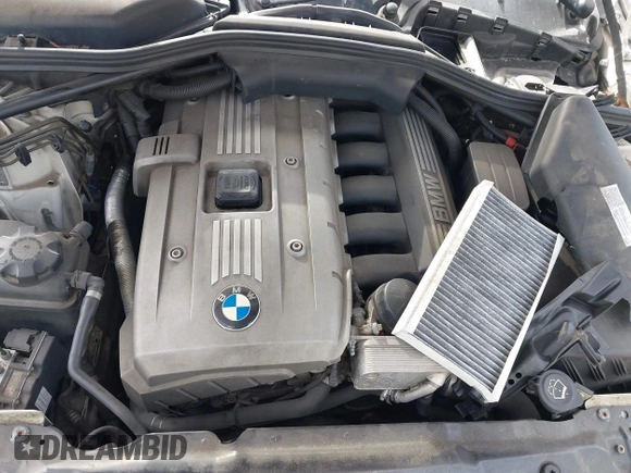 2007 BMW 5 Series 530xi with VIN WBANF73537CU26484, listed as a IAAI auction lot 42060808 with 164,727 mi miles and . Bid and sale history available at carsss.com. Image 10.