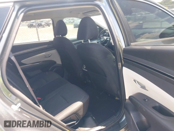 2022 Hyundai Tucson SEL with VIN 5NMJB3AE3NH069301, listed as a IAAI auction lot 42366081 with 26,971 mi miles and . Bid and sale history available at DreamBid. Image 8.