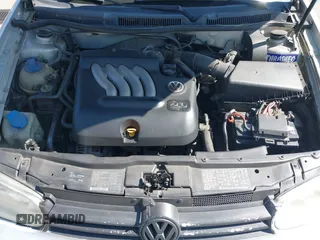 1999 Volkswagen Golf z VIN WVWBA31J0XW484354, wystawiony jako IAAI lot #41653219 z przebiegiem 255 725 mil mil oraz . Historia ofert i sprzedaży dostępna na DreamBid. Obrazek 10.