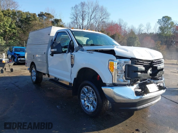 2017 Ford F-250 XLT с VIN 1FTBF2B68HED91160, выставлен на аукционе IAAI как лот 41769830 с пробегом 113 173 миль миль и . История ставок и продаж доступна на DreamBid. Изображение 1.