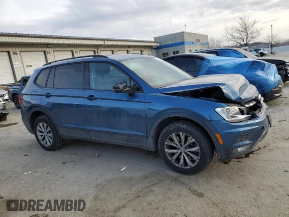 2018 Volkswagen Tiguan S z VIN 3VV1B7AX4JM013112, wystawiony jako Copart lot #47568385 z przebiegiem 95 576 mil mil oraz Szkoda całkowita • Salvage title. Historia ofert i sprzedaży dostępna na DreamBid. Obrazek 4.