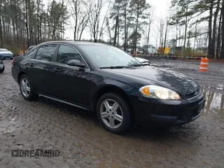 2015 Chevrolet Impala Limited Police Police with VIN 2G1WD5E30F1123396, listed as a IAAI auction lot 41357666 with 81,411 mi miles. Bid and sale history available at carsss.com. Image 1.