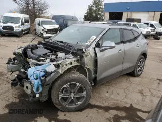 2024 Chevrolet Blazer LT z VIN 3GNKBHR46RS172862, wystawiony jako Copart lot #85978684 z przebiegiem Nie podano mil oraz Czysty tytuł • Clean title. Historia ofert i sprzedaży dostępna na DreamBid. Obrazek 1.