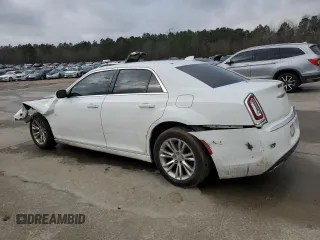 2018 Chrysler 300 Touring L with VIN 2C3CCAAG7JH177135, listed as a Copart auction lot 43986995 with 177,783 mi miles and Salvage Title. Bid and sale history available at carsss.com. Image 2.