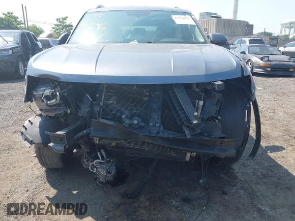 2018 Volkswagen Atlas SE with VIN 1V2KR2CA3JC504717, listed as a IAAI auction lot 42414174 with 105,909 mi miles and . Bid and sale history available at DreamBid. Image 6.