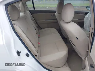 2012 Nissan Sentra S z VIN 3N1AB6APXCL636612, wystawiony jako IAAI lot #42610932 z przebiegiem 150 605 mil mil oraz . Historia ofert i sprzedaży dostępna na DreamBid. Obrazek 8.