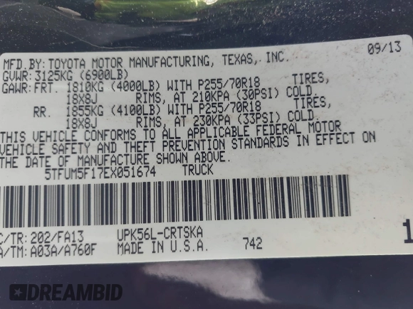 2014 Toyota Tundra 4WD Truck SR with VIN 5TFUM5F17EX051674, listed as a IAAI auction lot 41296906 with 140,782 mi miles. Bid and sale history available at carsss.com. Image 9.