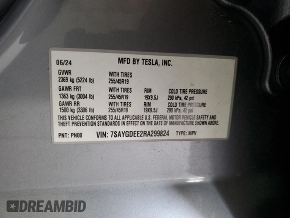 2024 Tesla Model Y Long Range with VIN 7SAYGDEE2RA299824, listed as a Copart auction lot 56040835 with 16,534 mi miles and Salvage title. Bid and sale history available at DreamBid. Image 13.