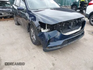 2018 Mazda CX-9 Sport with VIN JM3TCBBY9J0225710, listed as a IAAI auction lot 41739509 with 92,022 mi miles. Bid and sale history available at carsss.com. Image 6.