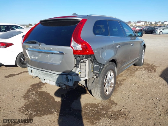 2014 Volvo XC60 3.2L with VIN YV4940DL7E2502500, listed as a IAAI auction lot 41410044 with 54,784 mi miles. Bid and sale history available at carsss.com. Image 4.