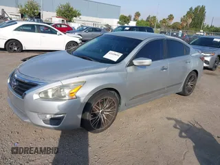 2015 Nissan Altima SL z VIN 1N4AL3AP1FC127345, wystawiony jako IAAI lot #42420834 z przebiegiem 134 391 mil mil oraz . Historia ofert i sprzedaży dostępna na DreamBid. Obrazek 17.