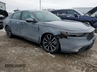 2025 Honda Accord Touring with VIN 1HGCY2F80SA800276, listed as a Copart auction lot 44731645 with 8,029 mi miles and Clean title. Bid and sale history available at DreamBid. Image 4.