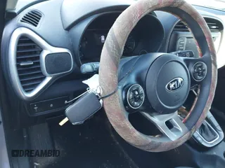 2020 Kia Soul LX with VIN KNDJ23AU3L7728442, listed as a IAAI auction lot 40602922 with 65,034 mi miles. Bid and sale history available at carsss.com. Image 11.