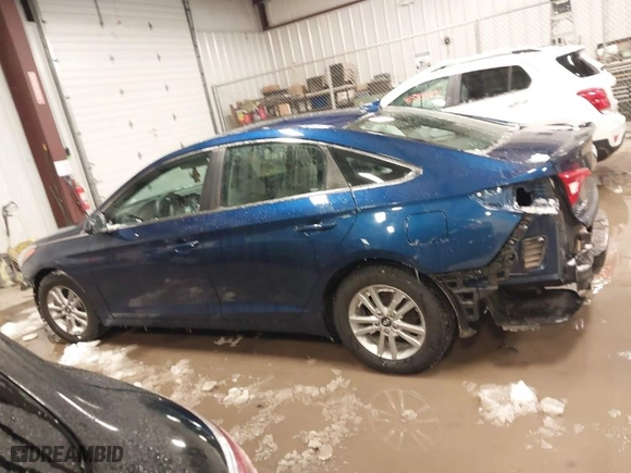 2017 Hyundai Sonata SE with VIN 5NPE24AF7HH528398, listed as a IAAI auction lot 41591124 with 104,587 mi miles. Bid and sale history available at carsss.com. Image 15.
