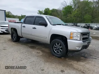 2011 Chevrolet Silverado 1500 LT with VIN 3GCPCSE09BG153677, listed as a Copart auction lot 51239145 with 190,606 mi miles and Salvage Title. Bid and sale history available at DreamBid. Image 4.
