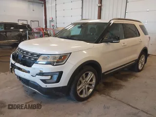 2017 Ford Explorer XLT with VIN 1FM5K8D88HGE06959, listed as a IAAI auction lot 42269672 with 87,372 mi miles and . Bid and sale history available at DreamBid. Image 2.