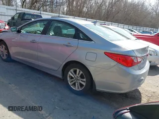 2013 Hyundai Sonata GLS with VIN 5NPEB4AC7DH789028, listed as a IAAI auction lot 41827734 with 135,624 mi miles and . Bid and sale history available at carsss.com. Image 3.