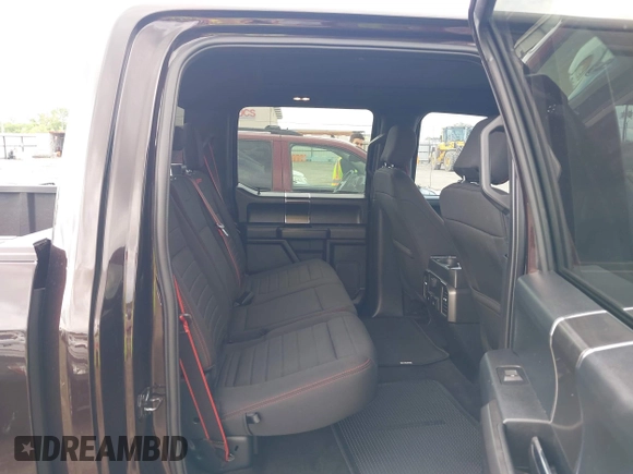2020 Ford F-150 XL z VIN 1FTEW1EP1LFB65251, wystawiony jako IAAI lot #42355983 z przebiegiem 59 180 mil mil oraz . Historia ofert i sprzedaży dostępna na DreamBid. Obrazek 8.
