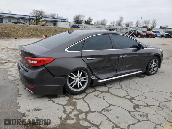 2015 Hyundai Sonata Sport with VIN 5NPE34AB4FH222623, listed as a Copart auction lot 47863515 with 132,317 mi miles and Salvage Title. Bid and sale history available at carsss.com. Image 3.