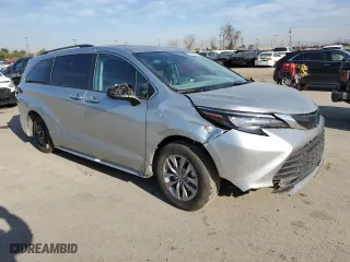 2024 Toyota Sienna XLE with VIN 5TDYRKEC3RS193861, listed as a Copart auction lot 50243375 with 18,630 mi miles and Salvage Title. Bid and sale history available at carsss.com. Image 4.