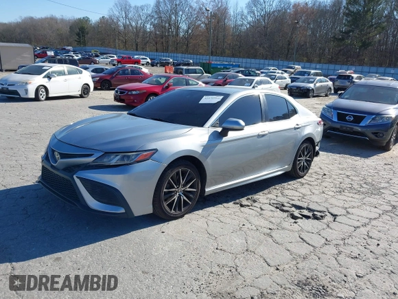 2021 Toyota Camry SE Nightshade with VIN 4T1G11AK1MU529646, listed as a IAAI auction lot 41650962 with 57,879 mi miles. Bid and sale history available at carsss.com. Image 18.