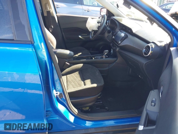 2022 Nissan Kicks SV with VIN 3N1CP5CV1NL510786, listed as a IAAI auction lot 41600316 with 82,374 mi miles and . Bid and sale history available at carsss.com. Image 5.