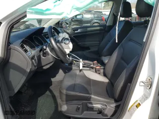 2018 Volkswagen Golf S with VIN 3VWG17AU6JM250845, listed as a Copart auction lot 46131215 with 72,369 mi miles and Salvage Title. Bid and sale history available at carsss.com. Image 7.