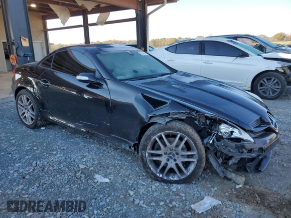 2008 Mercedes-Benz SLK-Class 3.0L with VIN WDBWK54F28F177236, listed as a Copart auction lot 83046644 with 43,355 mi miles and Salvage Title. Bid and sale history available at carsss.com. Image 4.