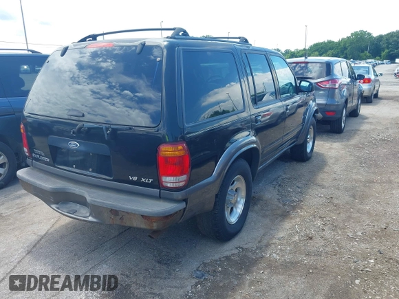 2000 Ford Explorer XLT with VIN 1FMZU83P0YZA06693, listed as a IAAI auction lot 42621988 with 273,874 mi miles and . Bid and sale history available at DreamBid. Image 4.
