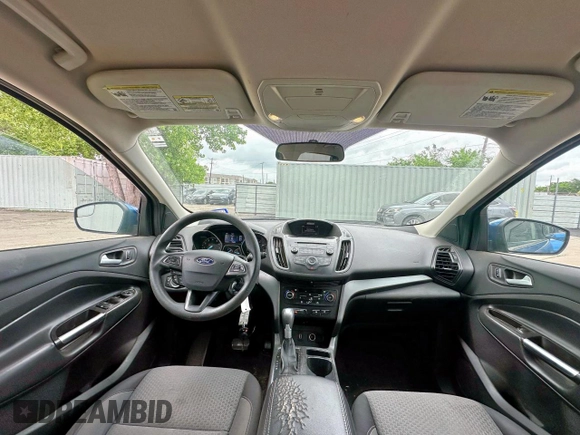 2017 Ford Escape SE with VIN 1FMCU0GD5HUD23115, listed as a Copart auction lot 55538605 with 140,633 mi miles and Clean Title. Bid and sale history available at carsss.com. Image 9.