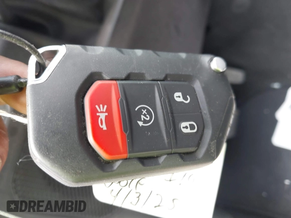 2025 Jeep Wrangler Sahara with VIN 1C4PJXEN1SW528297, listed as a IAAI auction lot 42131265 with 7,167 mi miles and . Bid and sale history available at DreamBid. Image 11.