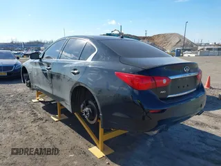 2015 Infiniti Q50 Premium with VIN JN1BV7AR6FM393586, listed as a IAAI auction lot 41683059 with 125,991 mi miles. Bid and sale history available at carsss.com. Image 3.
