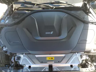 2022 BMW i4 eDrive40 z VIN WBY73AW02NFN19797, wystawiony jako Copart lot #72844893 z przebiegiem 14 353 mil mil oraz . Historia ofert i sprzedaży dostępna na DreamBid. Obrazek 11.