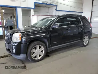 2010 GMC Terrain SLT-1 z VIN 2CTFLGEY1A6304153, wystawiony jako Copart lot #57980625 z przebiegiem 153 171 mil mil oraz Szkoda całkowita • Salvage title. Historia ofert i sprzedaży dostępna na DreamBid. Obrazek 1.