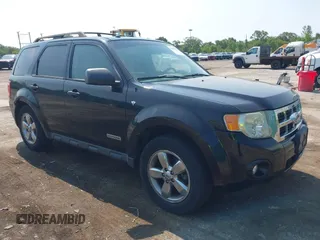 2008 Ford Escape XLT с VIN 1FMCU03198KC78736, выставлен на аукционе IAAI как лот 42398970 с пробегом Не указан миль и . История ставок и продаж доступна на DreamBid. Изображение 1.