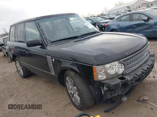 2008 Land Rover Range Rover SC z VIN SALMF13408A289044, wystawiony jako IAAI lot #42010360 z przebiegiem 125 929 mil mil oraz . Historia ofert i sprzedaży dostępna na DreamBid. Obrazek 1.