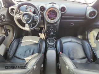 2012 MINI Countryman S with VIN WMWZC5C55CWL57837, listed as a Copart auction lot 63086355 with 81,985 mi miles and Clean title. Bid and sale history available at DreamBid. Image 8.