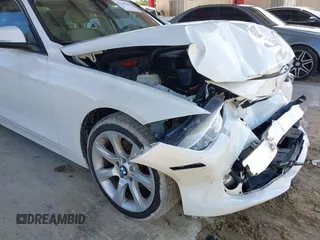 2015 BMW 3 Series 328i с VIN WBA3A5C51FP604734, выставлен на аукционе IAAI как лот 42687621 с пробегом 77 185 миль миль и . История ставок и продаж доступна на DreamBid. Изображение 17.
