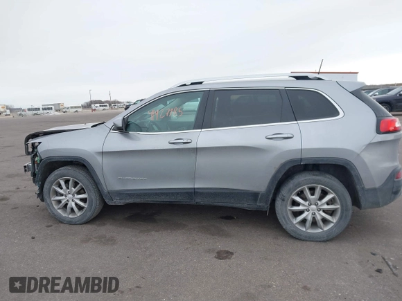2018 Jeep Cherokee Limited with VIN 1C4PJMDB6JD521944, listed as a IAAI auction lot 41427985 with 120,245 mi miles. Bid and sale history available at carsss.com. Image 15.