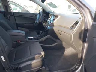 2017 Hyundai Tucson SE Plus with VIN KM8J33A47HU396149, listed as a IAAI auction lot 41391186 with 58,192 mi miles. Bid and sale history available at carsss.com. Image 5.