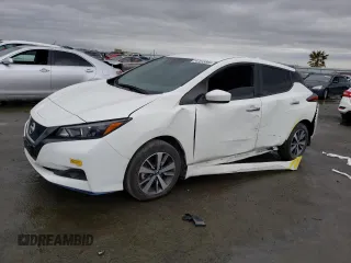 2020 Nissan LEAF z VIN 1N4BZ1BP1LC303795, wystawiony jako Copart lot #47315593 z przebiegiem 24 639 mil mil oraz . Historia ofert i sprzedaży dostępna na DreamBid. Obrazek 1.