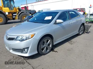 2014 Toyota Camry L with VIN 4T1BF1FK6EU853326, listed as a IAAI auction lot 41874392 with 134,532 mi miles. Bid and sale history available at carsss.com. Image 17.