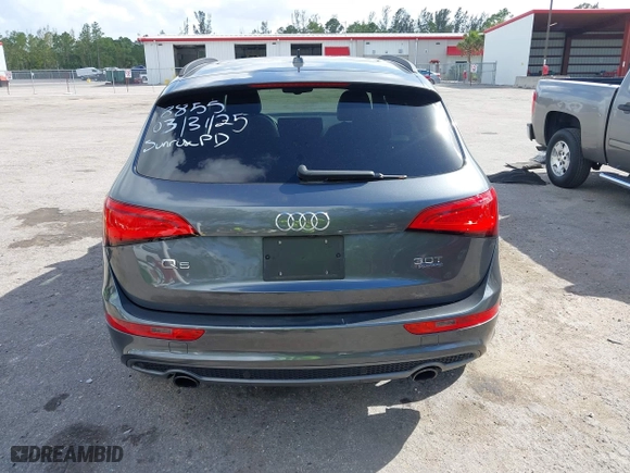 2016 Audi Q5 Premium Plus with VIN WA1D7AFPXGA008855, listed as a IAAI auction lot 41957649 with 17,337 mi miles. Bid and sale history available at carsss.com. Image 16.