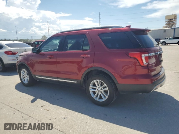 2017 Ford Explorer XLT with VIN 1FM5K7D80HGA31658, listed as a Copart auction lot 62325715 with 108,937 mi miles and Salvage title. Bid and sale history available at DreamBid. Image 2.